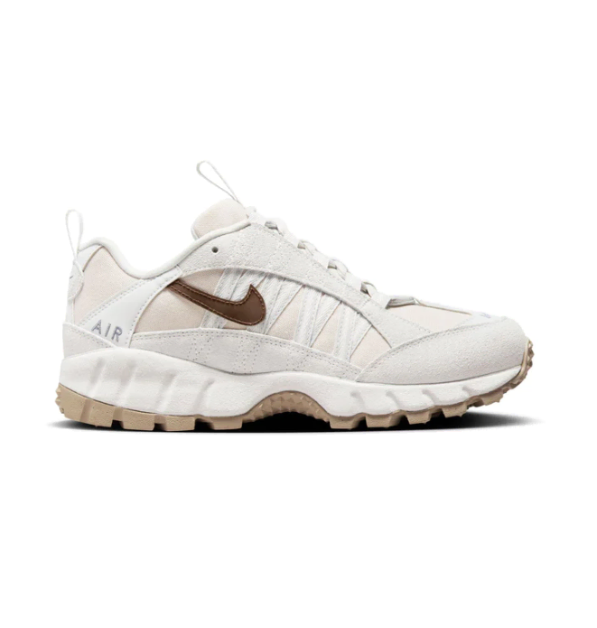 NIKE 나이키 에어 휴마라 바로크 브라운